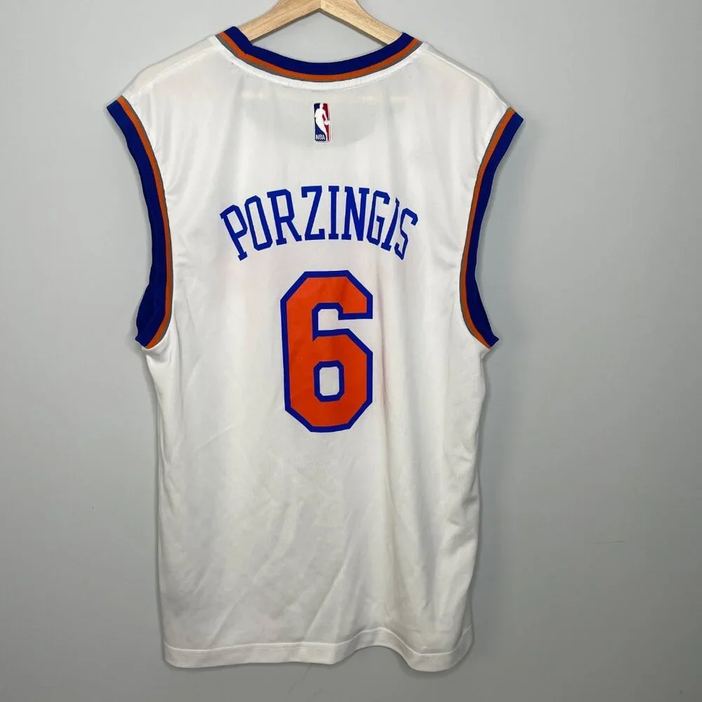 New‎ York Porzingis NBA Jersey size medium